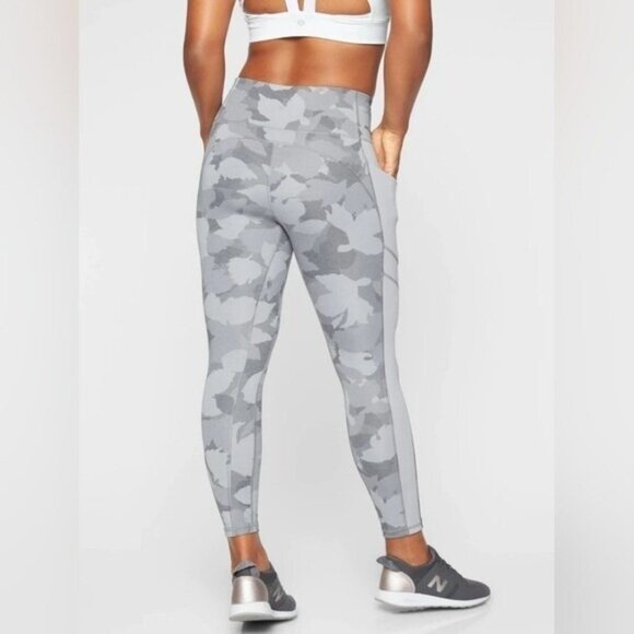 NEW Athleta All In Camo 7/8 Tight Cobblestone Grey Heather SIZE XS - Picture 3 of 14
